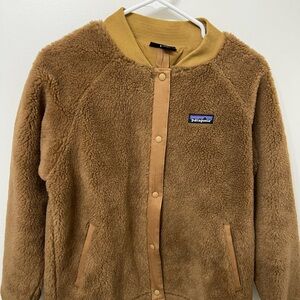 Patagonia full snap fleece